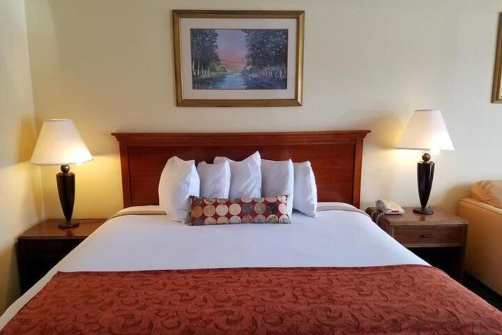 Sun Inn And Suites Kissimmee Bagian luar foto