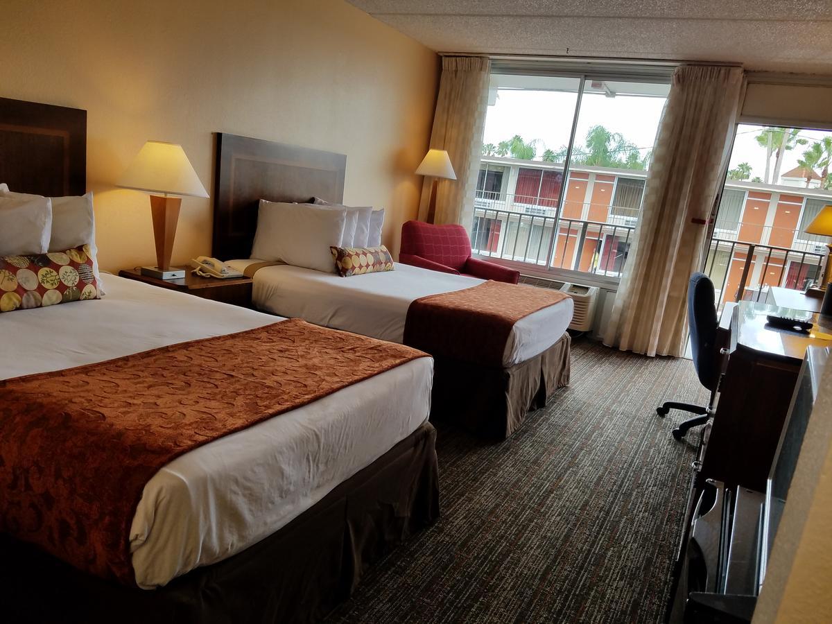 Sun Inn And Suites Kissimmee Bagian luar foto