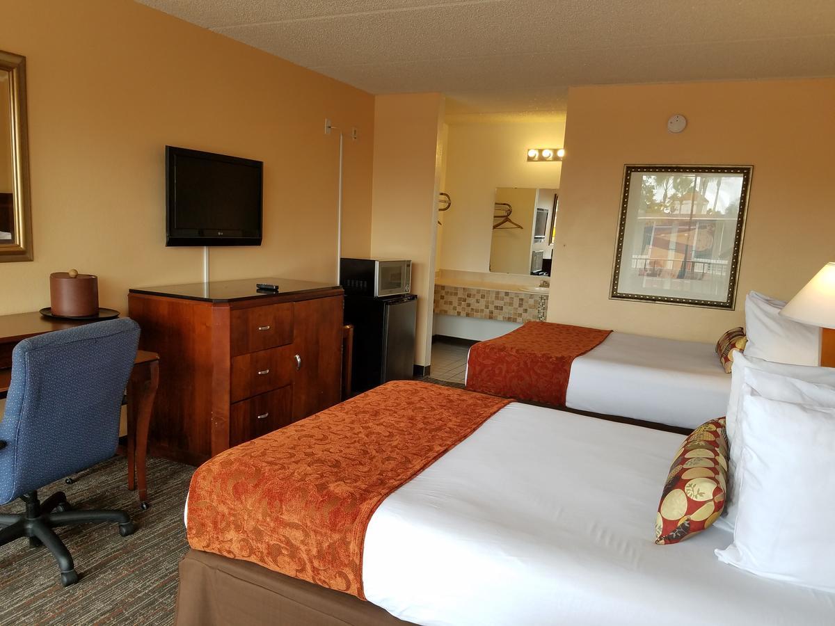 Sun Inn And Suites Kissimmee Bagian luar foto