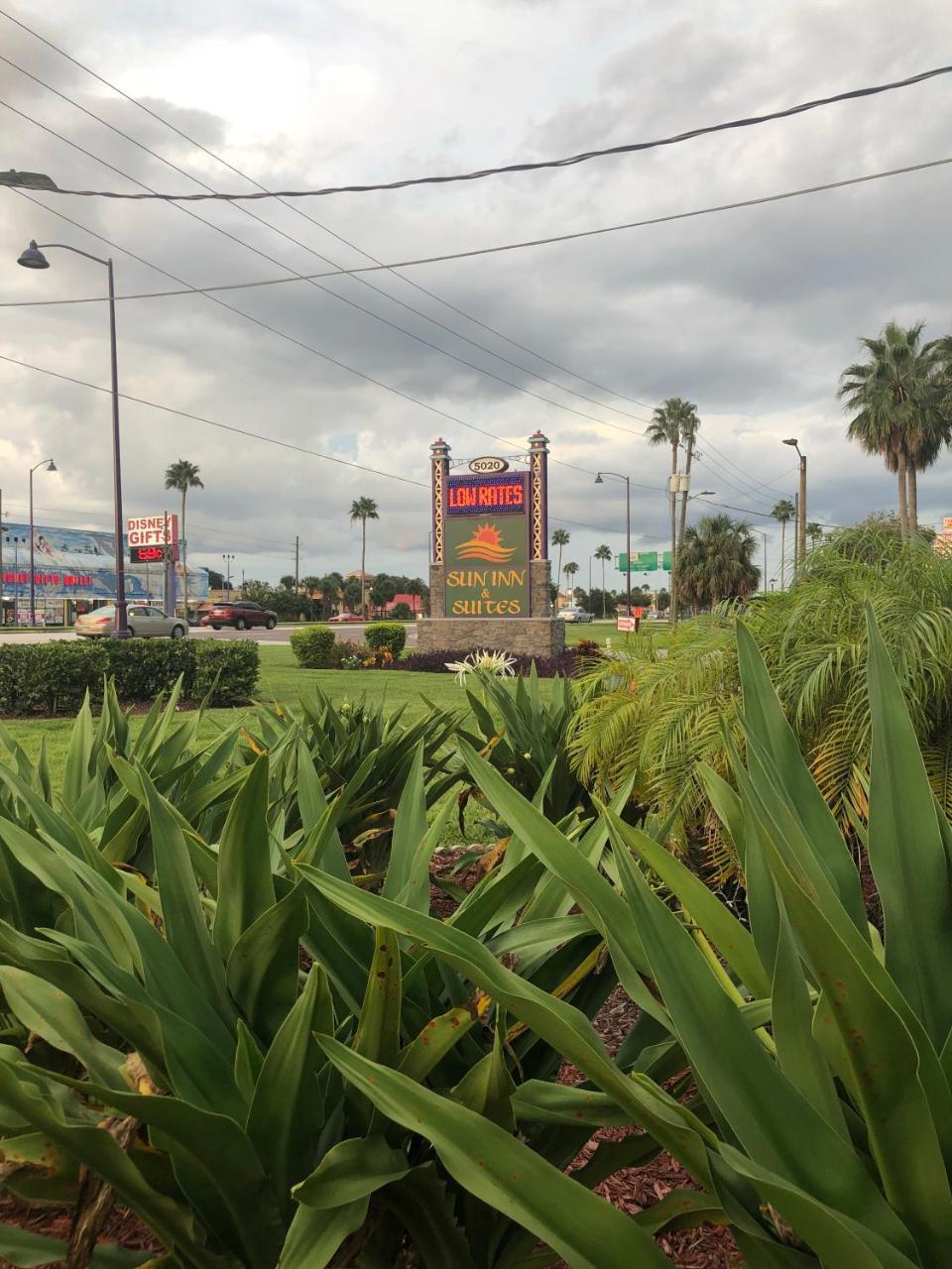 Sun Inn And Suites Kissimmee Bagian luar foto
